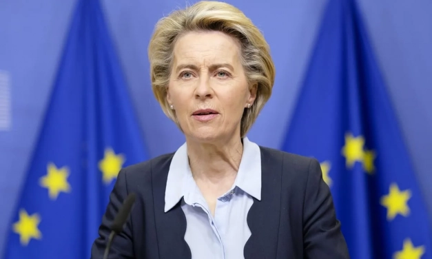 Ursula Von Der Leyen veut rempiler